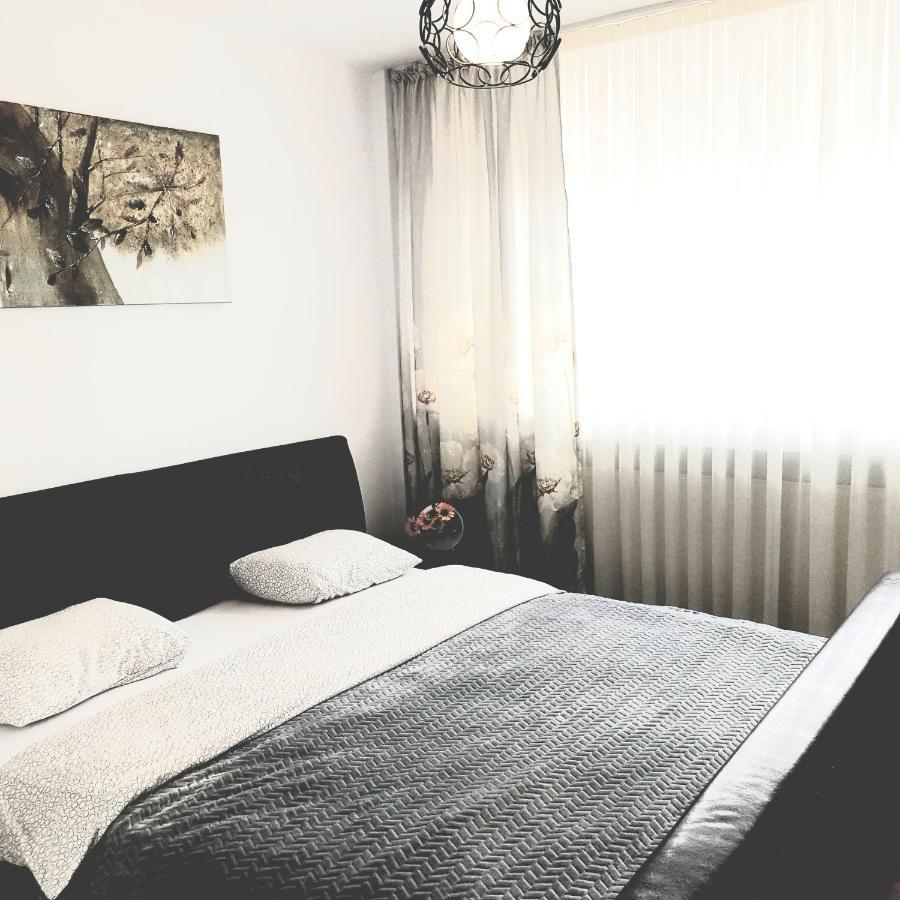 Apartament Carolina Parc Alba Iulia Esterno foto