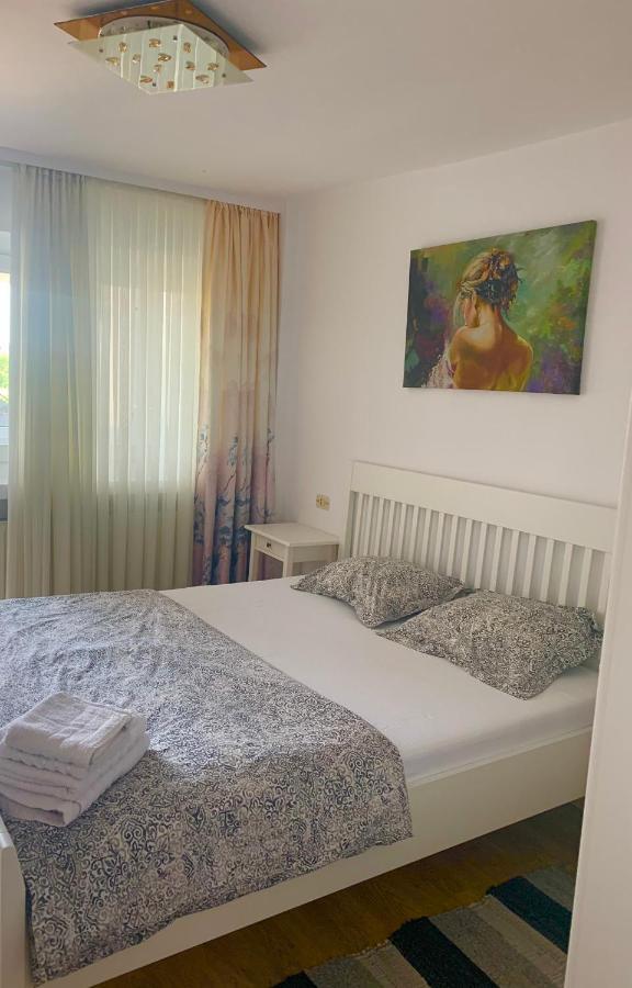 Apartament Carolina Parc Alba Iulia Esterno foto